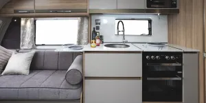 Bailey Unicorn Deluxe Cabrera interior