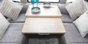 Bailey Unicorn Deluxe Cabrera interior