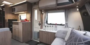 Coachman acadia 660