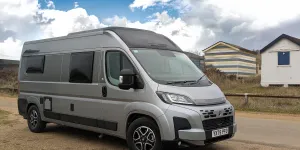 Swift Carrera 144