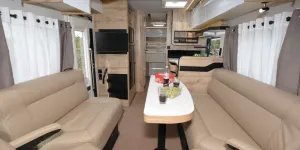 Le-Voyageur-Heritage-8.7-CF-interior-91017