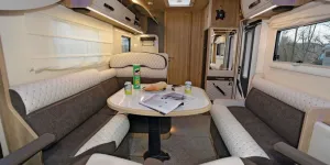 Mobilvetta-Tekno-Line-K-Yacht-59-rear-view-90017