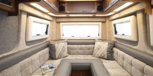 IH-u-shaped-lounge-44426