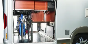 20180111_liner_for_two_Garage_B-76486