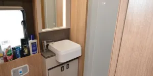 Auto-Trail Excel 620 S low-profile motorhome washroom