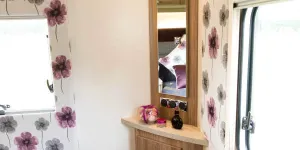 A-TV-bracket-plus-connections-close-to-the-dressing-table-39452