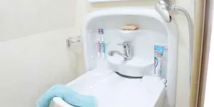 WARWICK_BATHROOM-66266