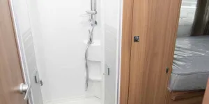 Adria-Coral-Plus-670-DL-shower-room-16577