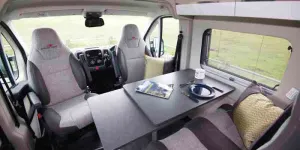 Roller-Team-close-up-cab-25114