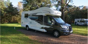 Swift Voyager 494 overcab motorhome