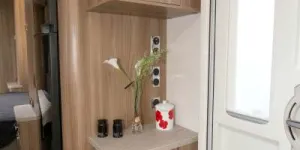 The-cabinet-by-the-door-has-TV-connections-nearby-78181