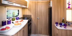 web-1-The-RI-is-divided-into-two-separate-rooms-06964