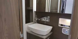 Frankia-F-Line-washroom-95921