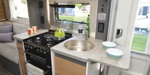 Bailey-Adamo-kitchen-74030