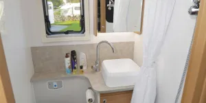 Bailey-Adamo-washroom-87176