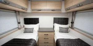 elddis-Crusader-supercyclone_3-04093