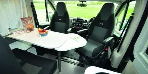 Adria-3-24484