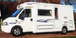 rhp_2005AutocruiseStarburst