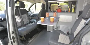 Auto-Camper-lounge-89736