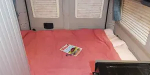Auto-Sleeper-Fairford-rear-bed-75806