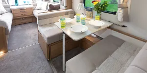 web-A-four-seater-dining-area-and-a-long-lounge-85456
