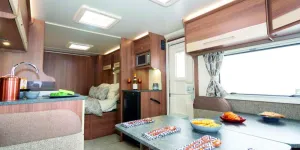 The-extra-width-means-that-even-though-the-Brindisi-is-of-average-length,-it-is-really-spacious-07486
