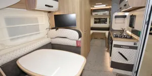 Mobilvetta-Tekno-Line-K-Yacht-95-view-aft-40349