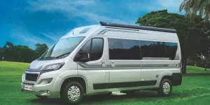 Auto-Sleeper-Warwick-Duo-2021-press-shot-WARWICK-DUO-FIELD-copy-85021