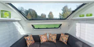 The-enormous-roof-light-is-almost-the-same-size-as-those-in-Adria&rsquo;s-eight-metre-long-Alpina-models-w800-39853