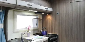 CORINIUM-KITCHEN-(2)-21529