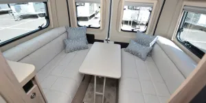 Elddis-Autoquest-CV80_lounge-04663