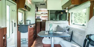 Hymermobil_B-Class_ModernComfort580_interior_view_02_(c)_Hymer_GmbH_und_CoKG-57896