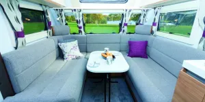 A-wide-lounge-with-U-shped-seating-and-headrests!-66375