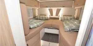 Frankia-Titan-Next-A-class-motorhome-beds-63999