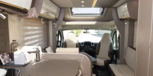 Lyseo-interior-68710