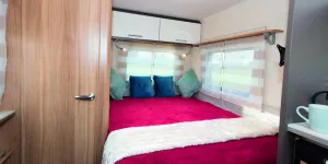 The-combined-toilet-shower-room-is-alongside-the-bed-w1000-17864