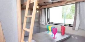 Weinsberg-400-LK-bunk-courtesy-of-Richard-Chapman-18651