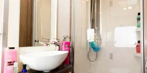 At-77x66cm,-the-shower-is-nicely-spacious;--42433