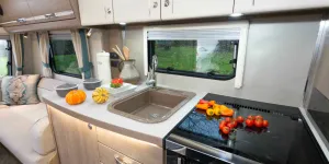 polished-granite-effect-13563