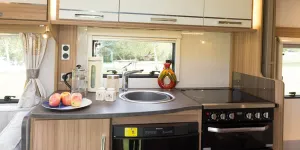 A-rim-of-light-outines-the-top-kitchen-cabinets-42170
