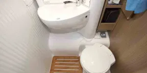 Carado-T337-washroom-89030