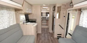 Coachman-Travel-Master-565-interior-79843