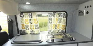 Nissan-camper-kitchen-64494