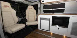 Three-Bridge-front-seats-69528