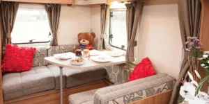 rhp_Time for tea! The rear table area has all sorts of family uses