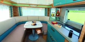 The-enormity-of-the-wra-around-seating-means-that-this-is-a-caravan-ideal-for-entertaining-14546