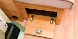 A-shoe-cupboard-by-the-door!-12999