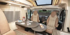 Malibu-Van-Charming-GT-640-LE-RB-2021_interior-93984