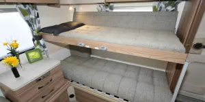 You-can-use-either,-or-both,-of-the-bunks,-depending-how-many-people-the-DD-is-accommodating3-06711