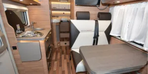 Weinsberg-CaraCompact-600-MEG-Pepper-motorhome-interior-98800